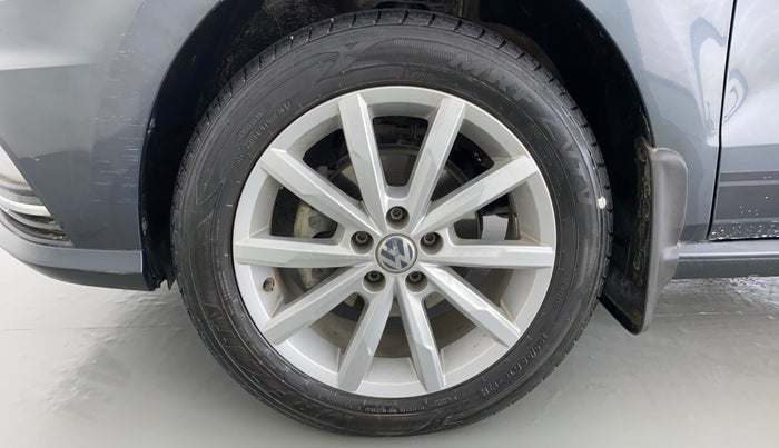 2018 Volkswagen Ameo HIGHLINE PLUS 1.0, Petrol, Manual, 19,694 km, Left Front Wheel