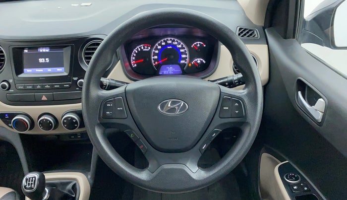 2017 Hyundai Grand i10 SPORTZ 1.2 KAPPA VTVT, Petrol, Manual, 30,438 km, Steering Wheel Close Up