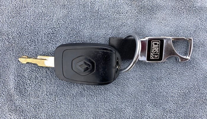 2018 Renault Kwid RXL, Petrol, Manual, 70,556 km, Key Close Up