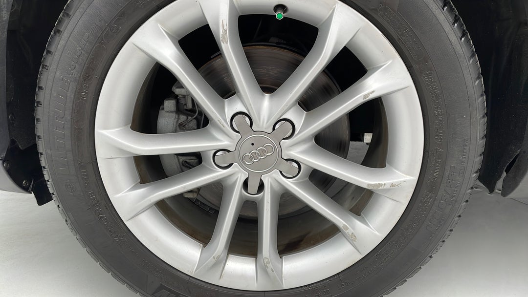 Wheels Rim Front LHS Scratch