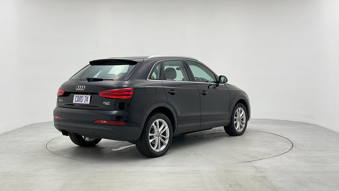 Right Back Diagonal (45- Degree) View