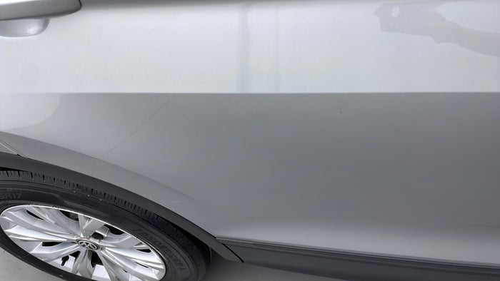 VOLKSWAGEN TIGUAN-Door Exterior RHS Rear Dent