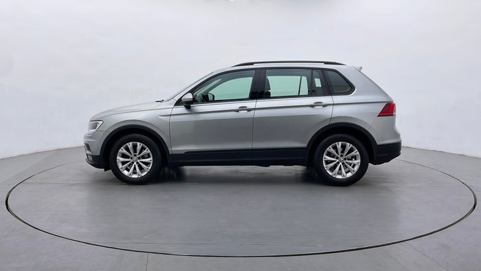 VOLKSWAGEN TIGUAN-Left Side View