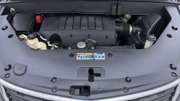 CHEVROLET TRAVERSE-Engine Bonet View