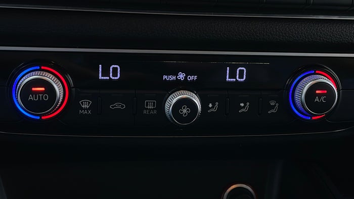 AUDI A3-Automatic Climate Control