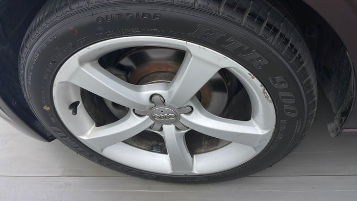 AUDI A3-Alloy Wheel LHS Front Scratch