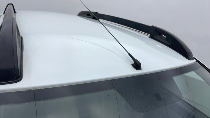 RENAULT DUSTER-Windshield Front Air Bubbles