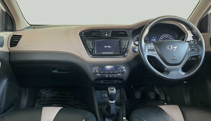 2016 Hyundai Elite i20 ASTA 1.2 (O), Petrol, Manual, 38,397 km, Dashboard