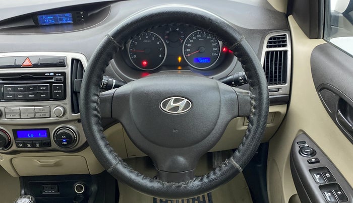 2012 Hyundai i20 MAGNA O 1.2, Petrol, Manual, 58,954 km, Steering Wheel Close Up