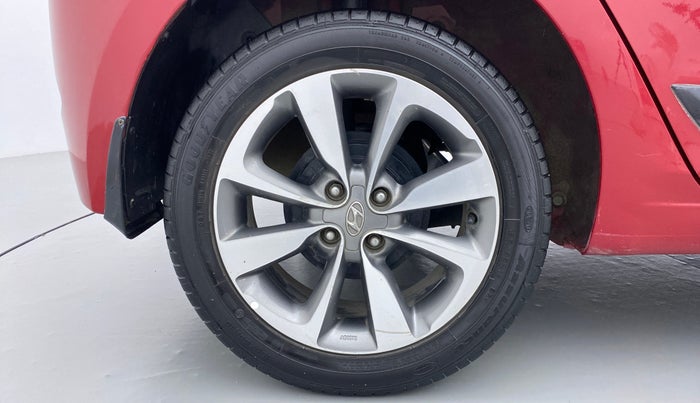 2014 Hyundai Elite i20 SPORTZ (O) 1.2, Petrol, Manual, 74,053 km, Right Rear Wheel