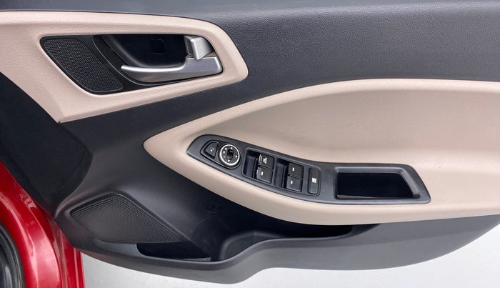 2014 Hyundai Elite i20 SPORTZ (O) 1.2, Petrol, Manual, 74,053 km, Driver Side Door Panels Control
