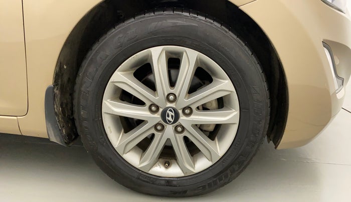 2015 Hyundai New Elantra 1.8 SX AT VTVT, Petrol, Automatic, 74,819 km, Right Front Wheel