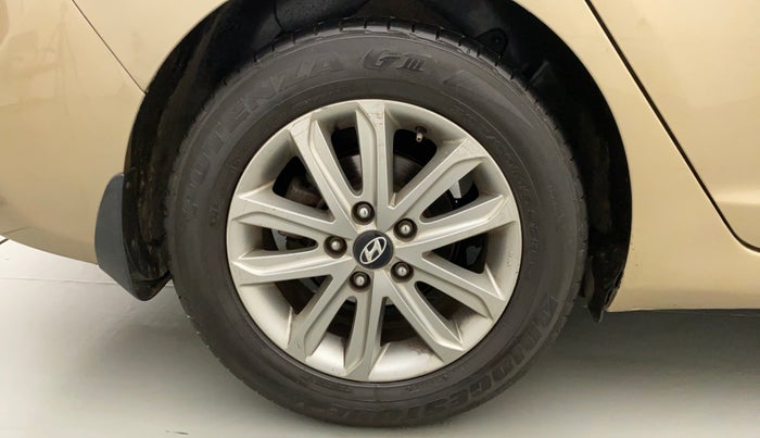 2015 Hyundai New Elantra 1.8 SX AT VTVT, Petrol, Automatic, 74,819 km, Right Rear Wheel