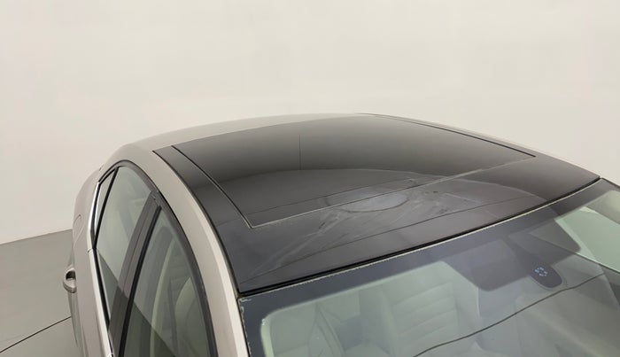 2014 Skoda Octavia ELEGANCE 1.8 TSI AT, Petrol, Automatic, 55,619 km, Roof