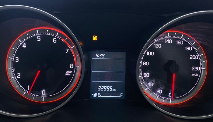 2019 Maruti Swift VXI D, Petrol, Manual, 33,134 km, Odometer Image