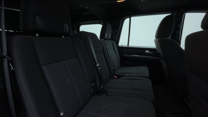 FORD EXPEDITION-Right Side Door Cabin View