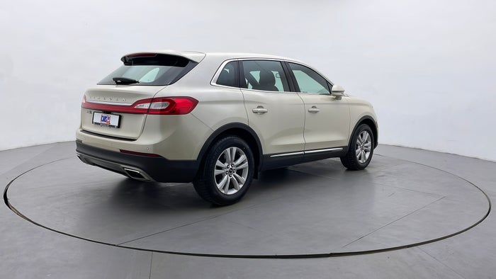 LINCOLN MKX-Right Back Diagonal (45- Degree) View