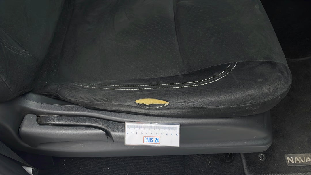 Seats Front RHS Tear