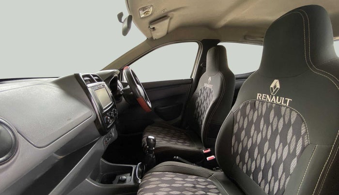 2016 Renault Kwid 1.0 RXT, Petrol, Manual, 48,233 km, Right Side Front Door Cabin