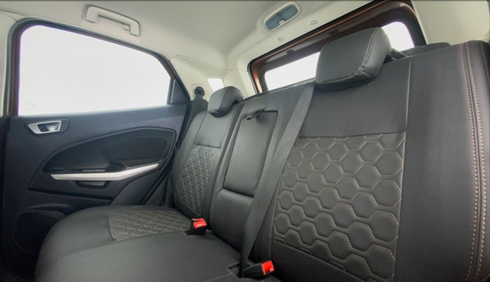 2018 Ford Ecosport 1.5 TITANIUM TI VCT, Petrol, Manual, 29,411 km, Right Side Rear Door Cabin