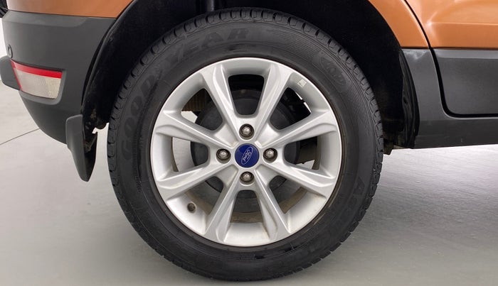 2018 Ford Ecosport 1.5 TITANIUM TI VCT, Petrol, Manual, 29,411 km, Right Rear Wheel