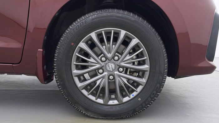 SUZUKI ERTIGA-Right Front Tyre