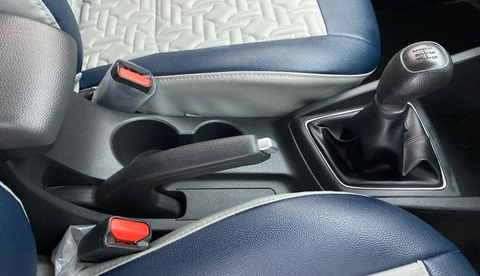 2018 Hyundai Elite i20 Magna Executive 1.2, Petrol, Manual, 23,273 km, Gear Lever