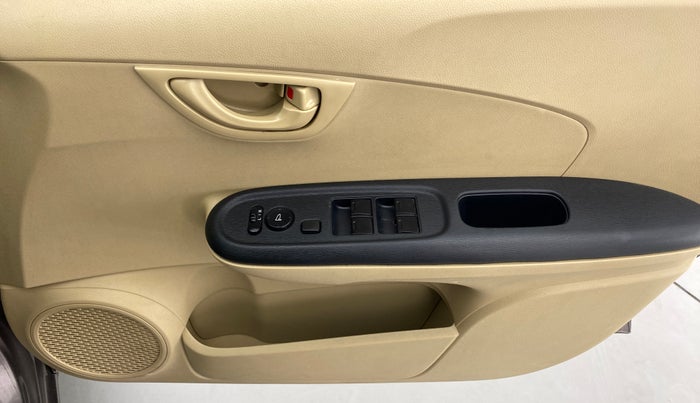 2015 Honda Amaze 1.2 SX MT I VTEC, Petrol, Manual, 50,453 km, Driver Side Door Panels Control