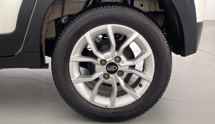 2020 Mahindra KUV 100 NXT K8 6 STR, Petrol, Manual, 18,672 km, Left Rear Wheel