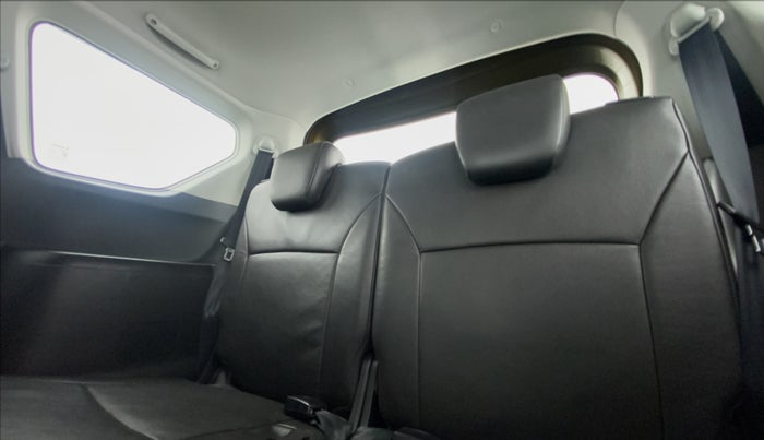 2019 Maruti XL6 ALPHA SHVS  MT, Petrol, Manual, 75,937 km, Third Seat Row ( optional )