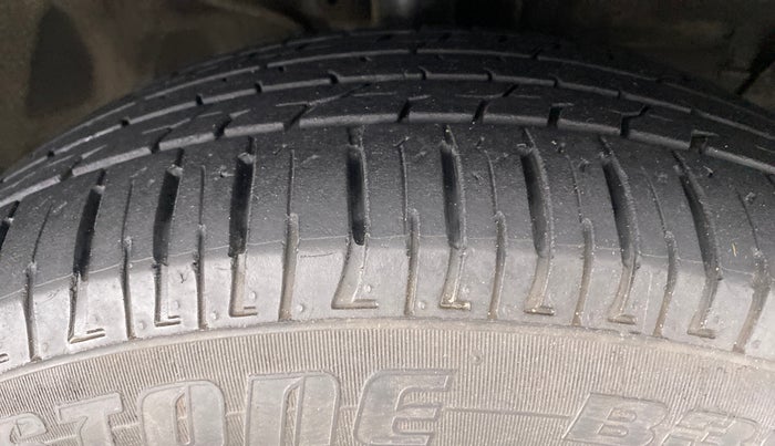 2018 Hyundai Creta 1.6 SX PLUS DIESEL, Diesel, Manual, 59,362 km, Right Front Tyre Tread