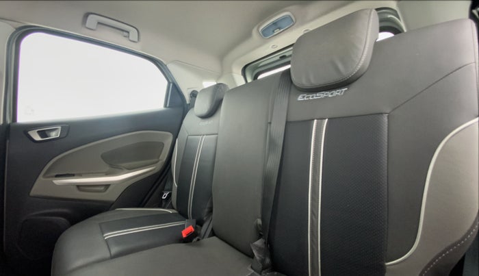 2016 Ford Ecosport 1.5 TITANIUM TI VCT, Petrol, Manual, 32,809 km, Right Side Rear Door Cabin