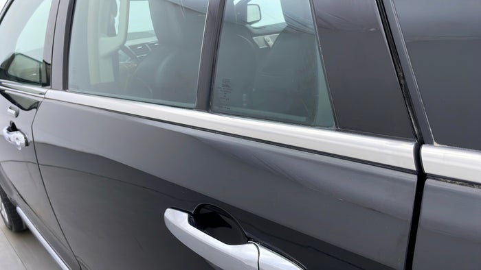LINCOLN MKX-Door Exterior LHS Rear Door Beading Faded