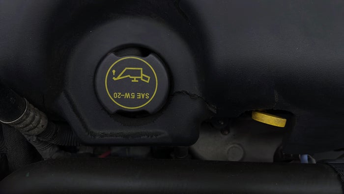 LINCOLN MKX-Engine Cover Cracked