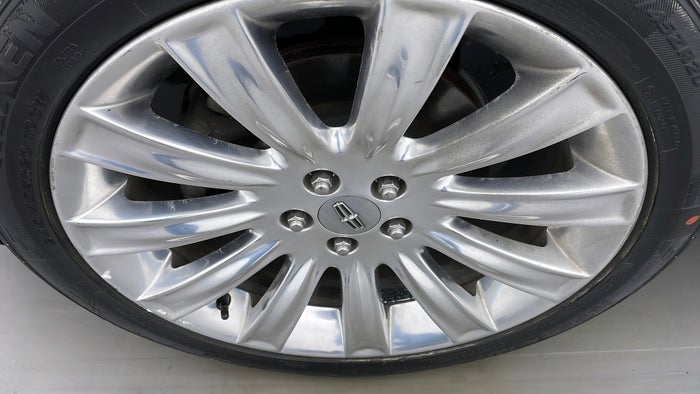 LINCOLN MKX-Alloy Wheel LHS Front Scratch