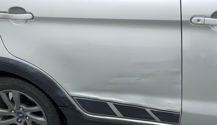 2018 Ford FREESTYLE TITANIUM PLUS 1.2 PETROL, Petrol, Manual, 46,344 km, Right rear door - Minor scratches