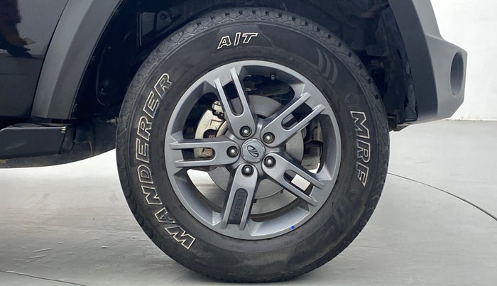 2021 Mahindra Thar LX D 4*4 MT HT, Diesel, Manual, 14,945 km, Right Front Wheel