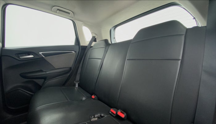 2019 Honda WR-V 1.5 i-DTEC VX MT, Diesel, Manual, 47,132 km, Right Side Rear Door Cabin