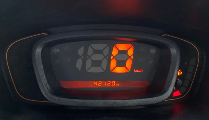 2016 Renault Kwid RXT, Petrol, Manual, 42,157 km, Odometer Image