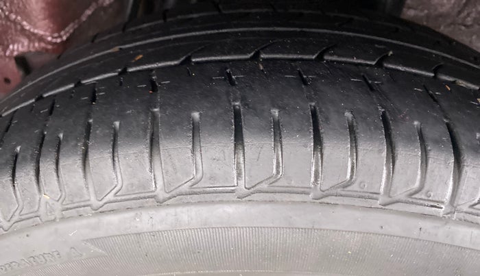 2018 Honda Jazz 1.2 SV MT, Petrol, Manual, 71,959 km, Left Rear Tyre Tread