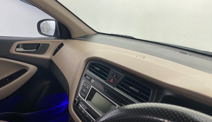 2018 Hyundai Elite i20 Magna Executive 1.2, Petrol, Manual, 95,422 km, Infotainment system - Reverse camera not working