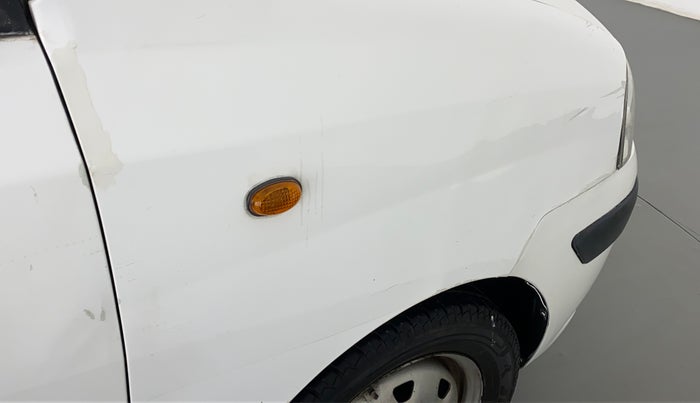 2011 Hyundai Santro Xing GL PLUS, Petrol, Manual, 61,511 km, Right fender - Slightly dented