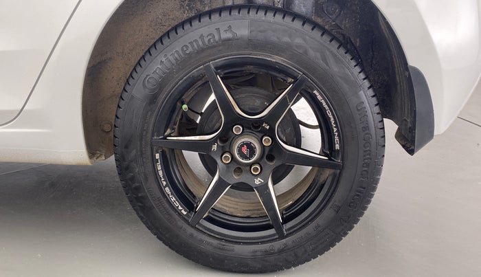 2018 Hyundai Elite i20 SPORTZ 1.4, Diesel, Manual, 52,975 km, Left Rear Wheel