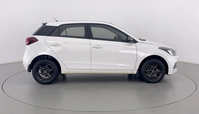 2018 Hyundai Elite i20 SPORTZ 1.4, Diesel, Manual, 52,975 km, Right Side View