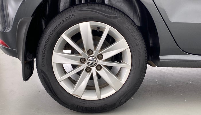 2015 Volkswagen Polo HIGHLINE1.2L PETROL, Petrol, Manual, 56,871 km, Right Rear Wheel