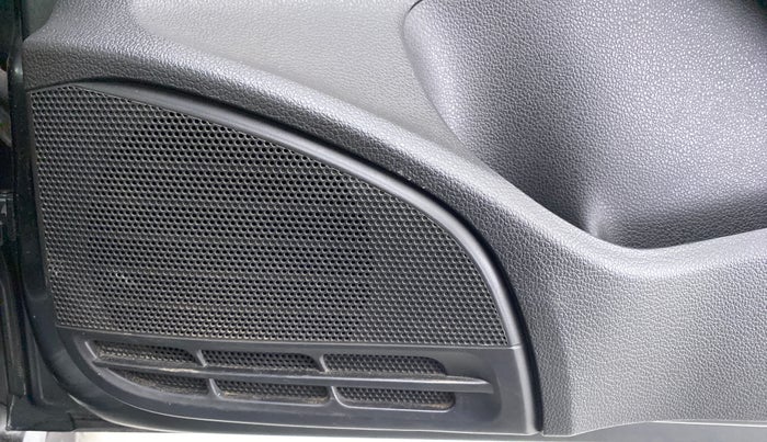 2015 Volkswagen Polo HIGHLINE1.2L PETROL, Petrol, Manual, 56,871 km, Speaker