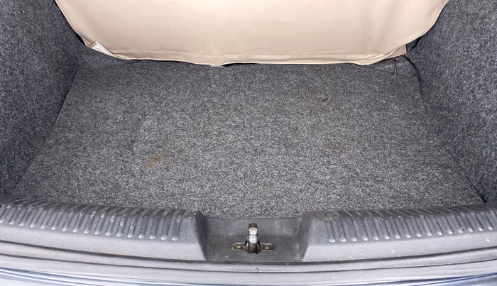 2015 Volkswagen Polo HIGHLINE1.2L PETROL, Petrol, Manual, 56,871 km, Boot Inside
