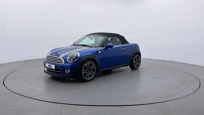 MINI COOPER-Left Front Diagonal (45- Degree) View