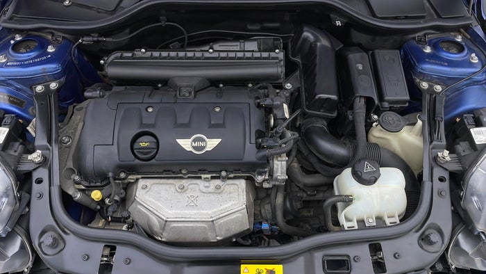 MINI COOPER-Engine Bonet View