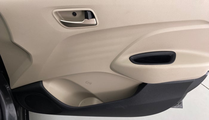 2020 Hyundai NEW SANTRO 1.1 SPORTS AMT, Petrol, Automatic, 11,308 km, Driver Side Door Panels Control